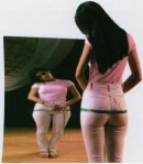 chica con trastorno de anorexia nerviosa